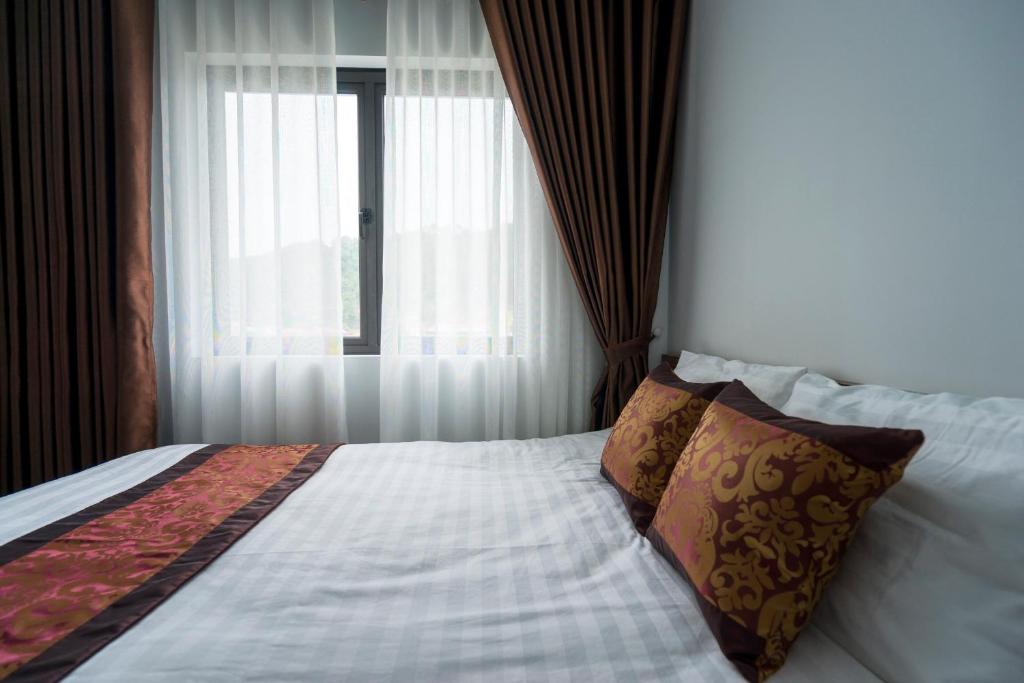 Haivan Happy House Sunrise