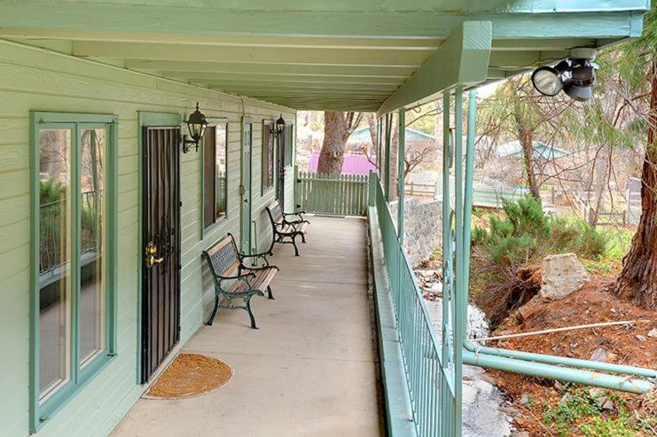 Ramsey Canyon B&B Apartment Suites image