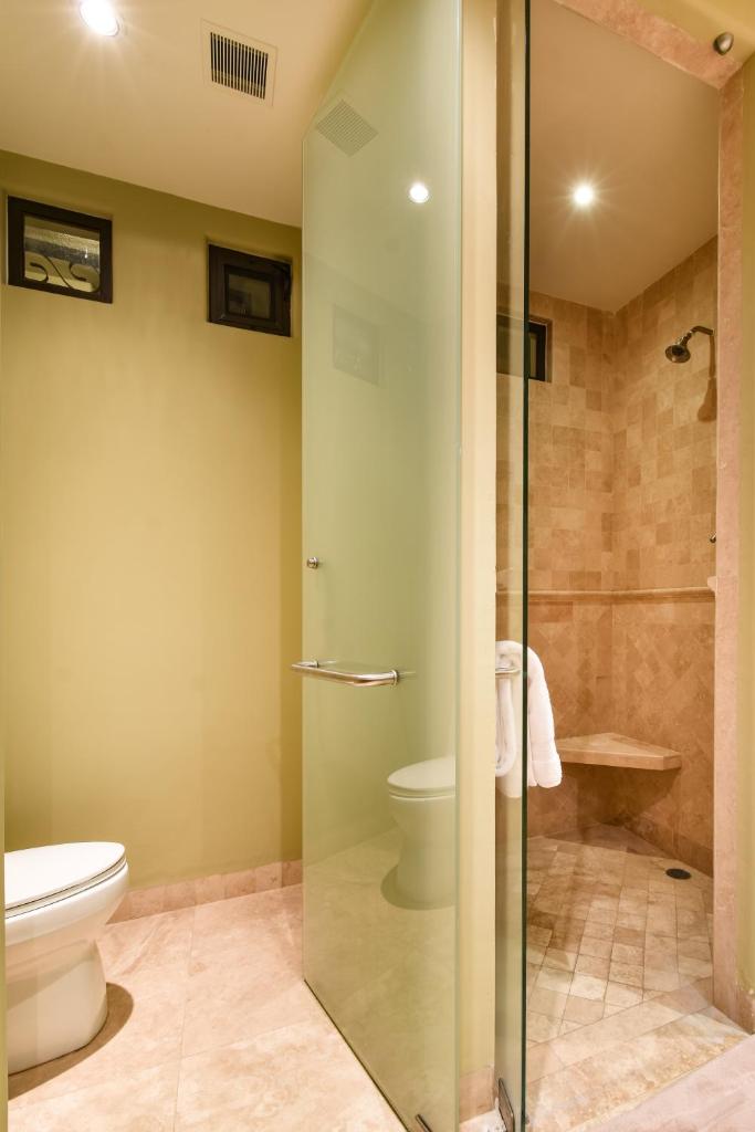 Alegranza Luxury Resort - All Master Suite photo 3