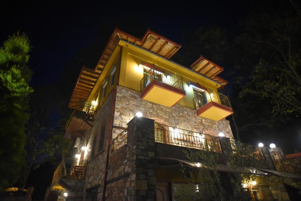 Santa Marina Guesthouse photo 2