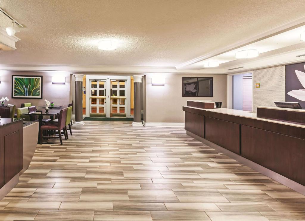 La Quinta Inn by Wyndham Odessa photo 4