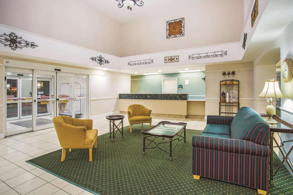 La Quinta by Wyndham Fruita photo 1