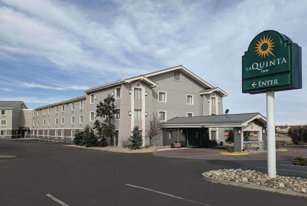 La Quinta Inn by Wyndham Cheyenne image