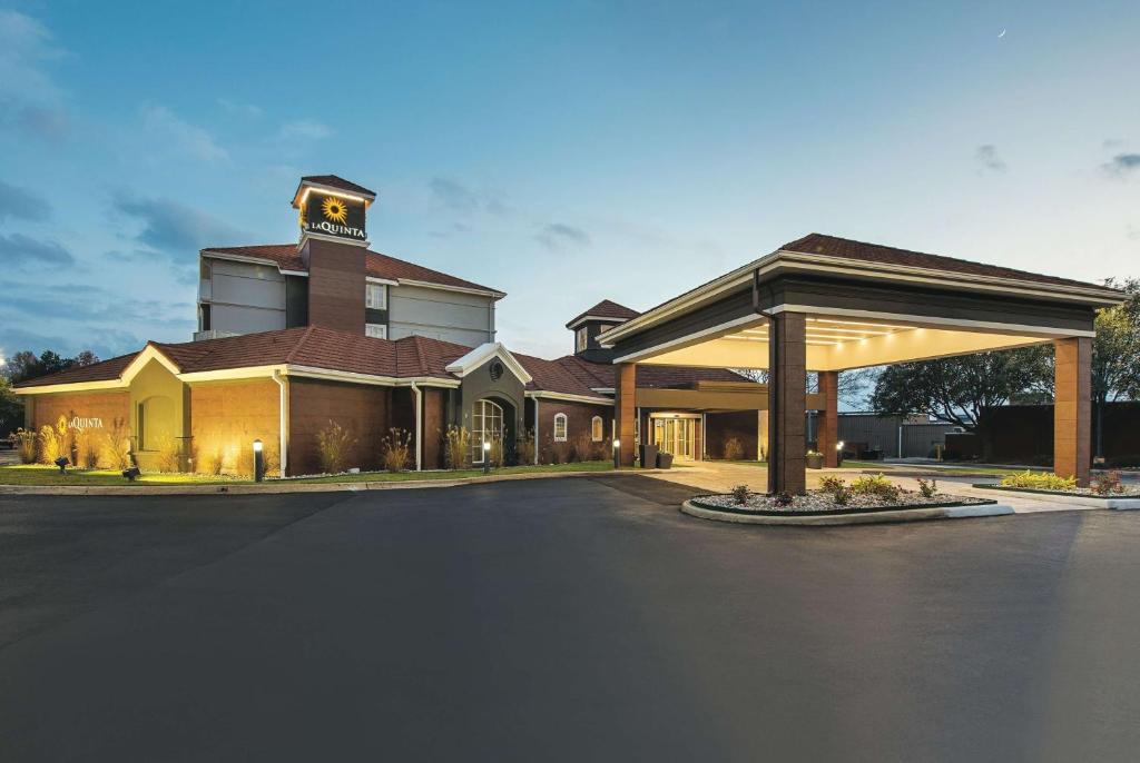 La Quinta by Wyndham Shreveport Airport photo 4