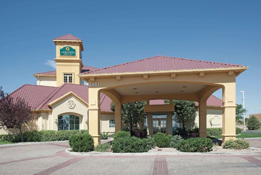 La Quinta by Wyndham Pueblo photo 4