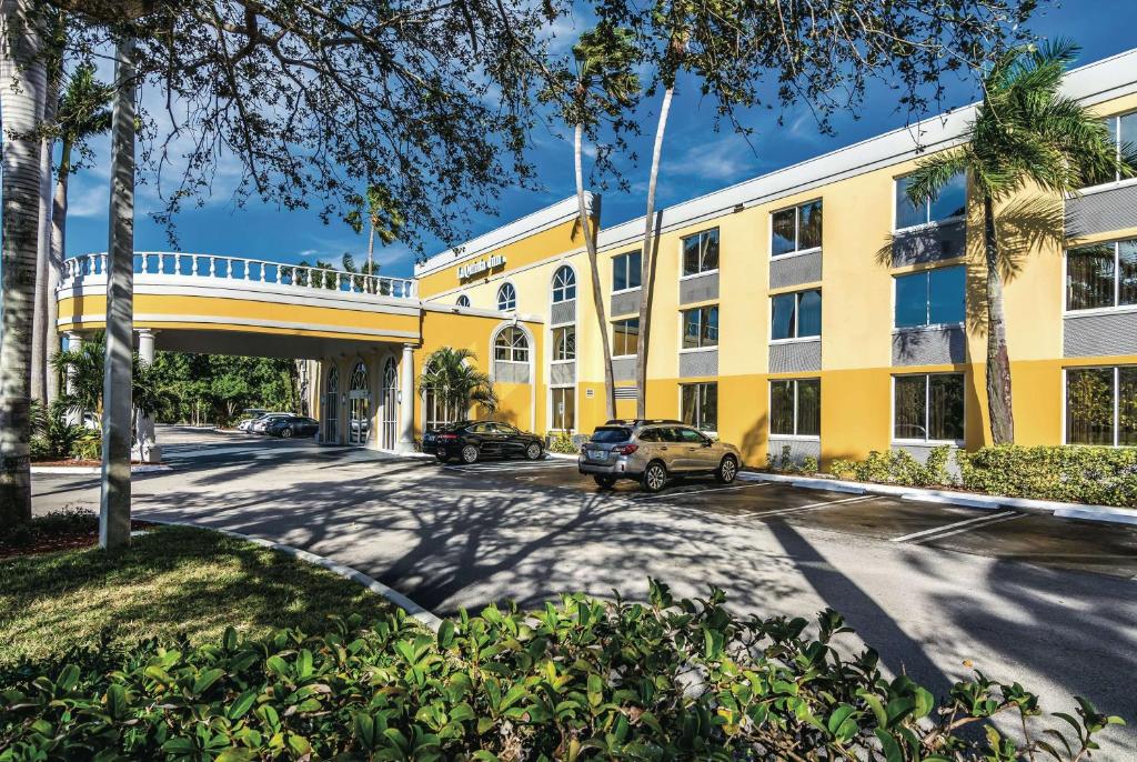 La Quinta Inn by Wyndham Jupiter photo 4