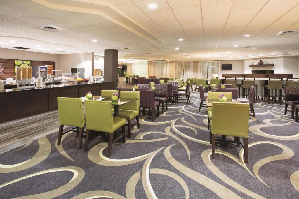 La Quinta by Wyndham Denver Englewood Tech Center image
