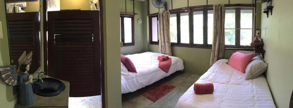 Семейный (Стандартный семейный номер), Shanti Lodge