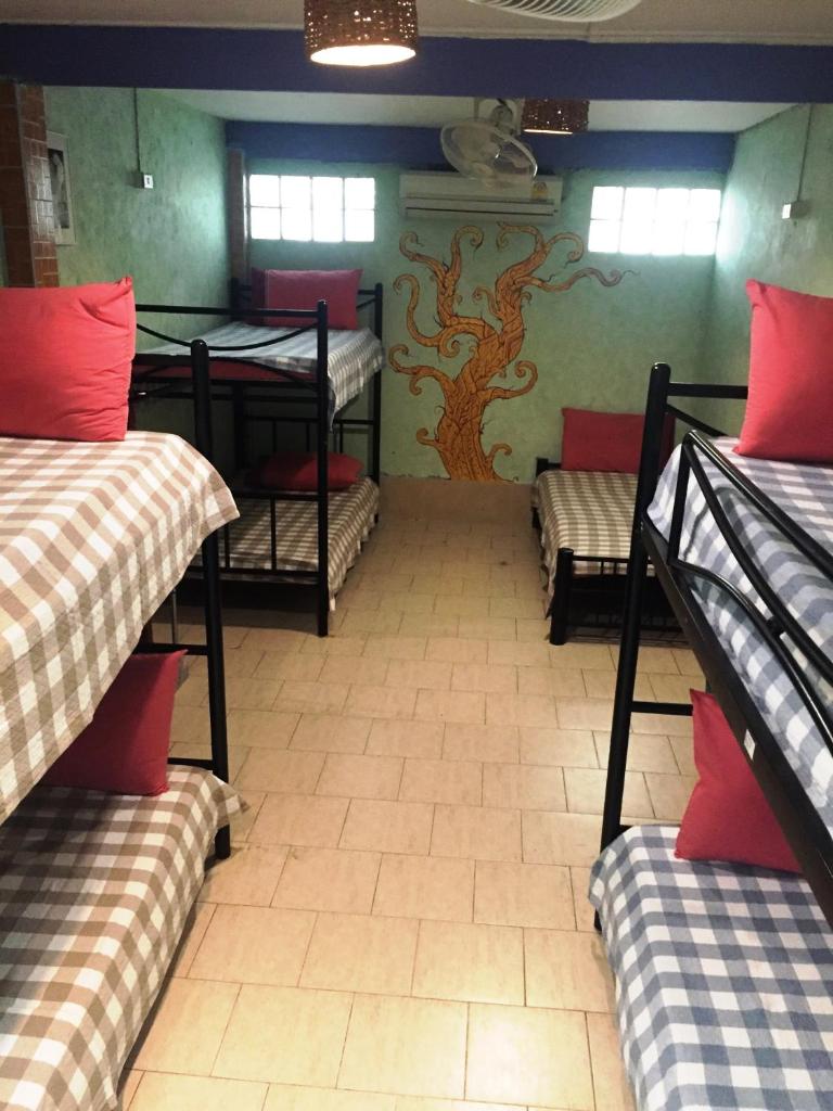 Номер (Кровать в общем 8-местном номере для мужчин и женщин), Shanti Lodge