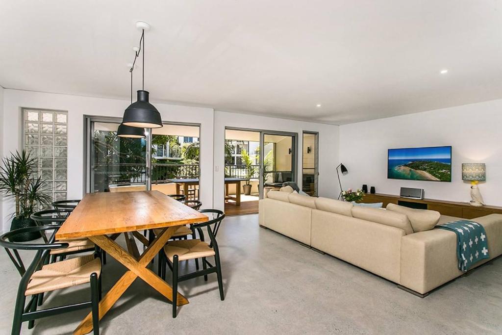 The Beach Penthouse photo 3