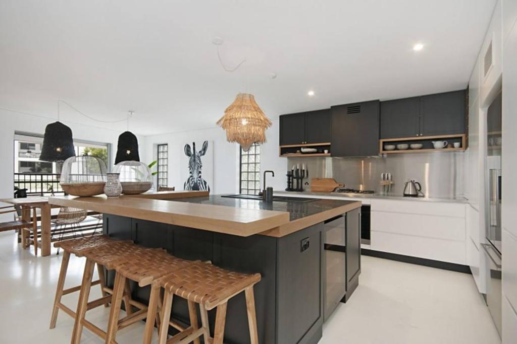 Bay Lane Penthouse photo 3