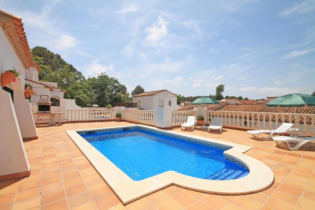 Holiday Home Olivia photo 1