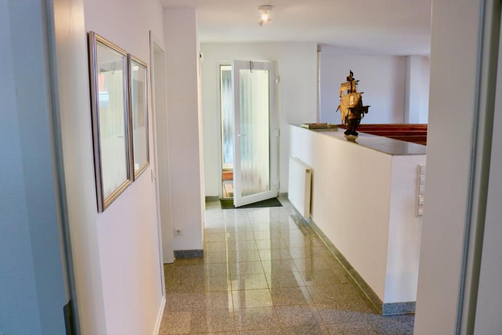Zwei Ferienwohnungen Anker max 5 Personen & Leuchtturm max 3 Personen, direkt in Steinhude Scheunenviertel, Balkon, WLAN , Privater Parkplatz, Wallbox photo 3