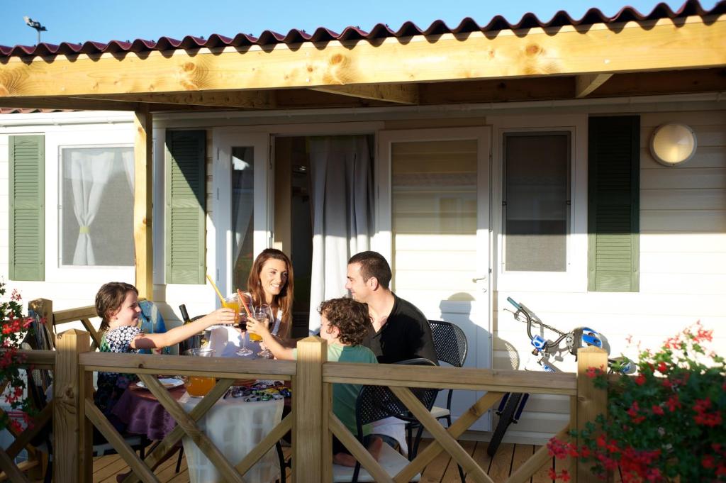 Sirena Mobile Homes photo 3
