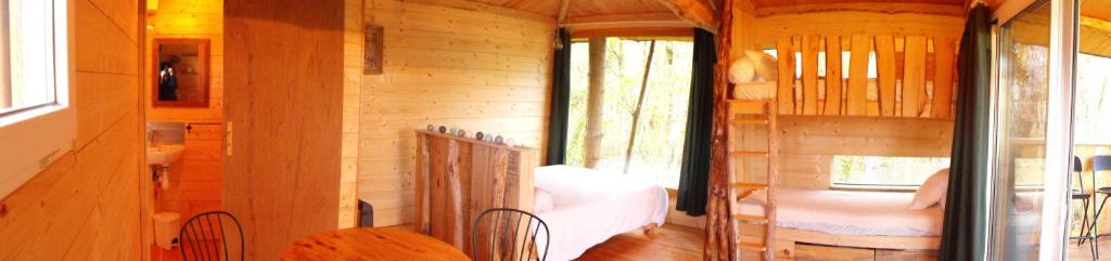 Cabane des cerfs photo 1