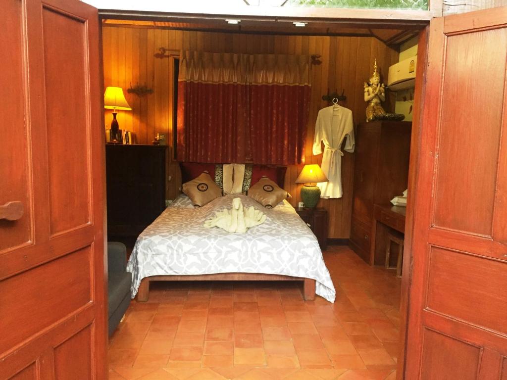 Двухместный (Улучшенный номер с кроватью размера «queen-size»), Shanti Lodge