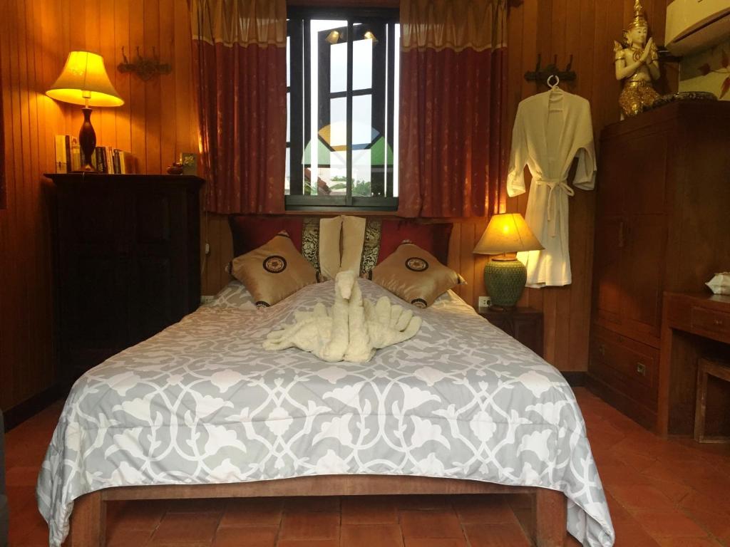 Двухместный (Улучшенный номер с кроватью размера «queen-size»), Shanti Lodge