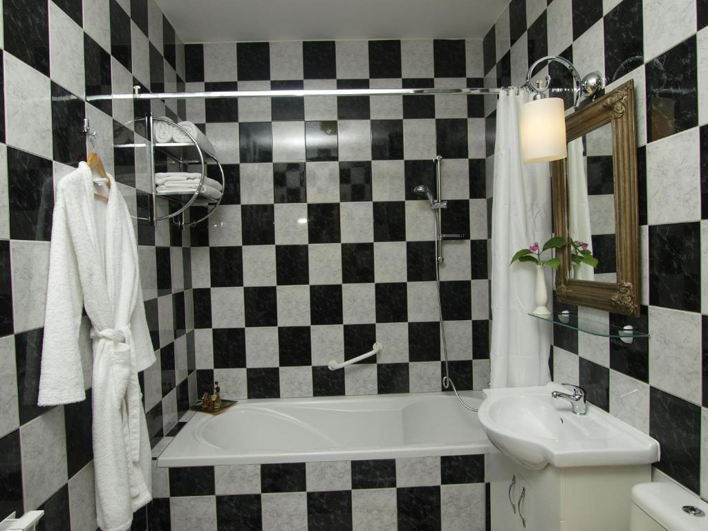Hotel Puntijar Room Type - Superior King Room
