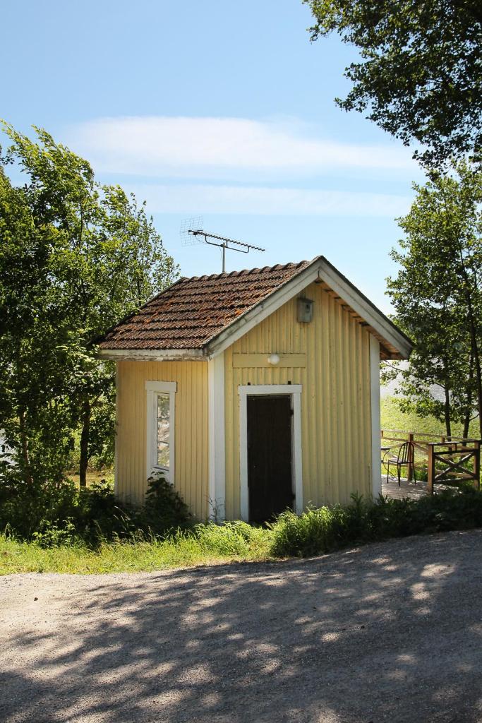 Putka , Jailhouse photo 1