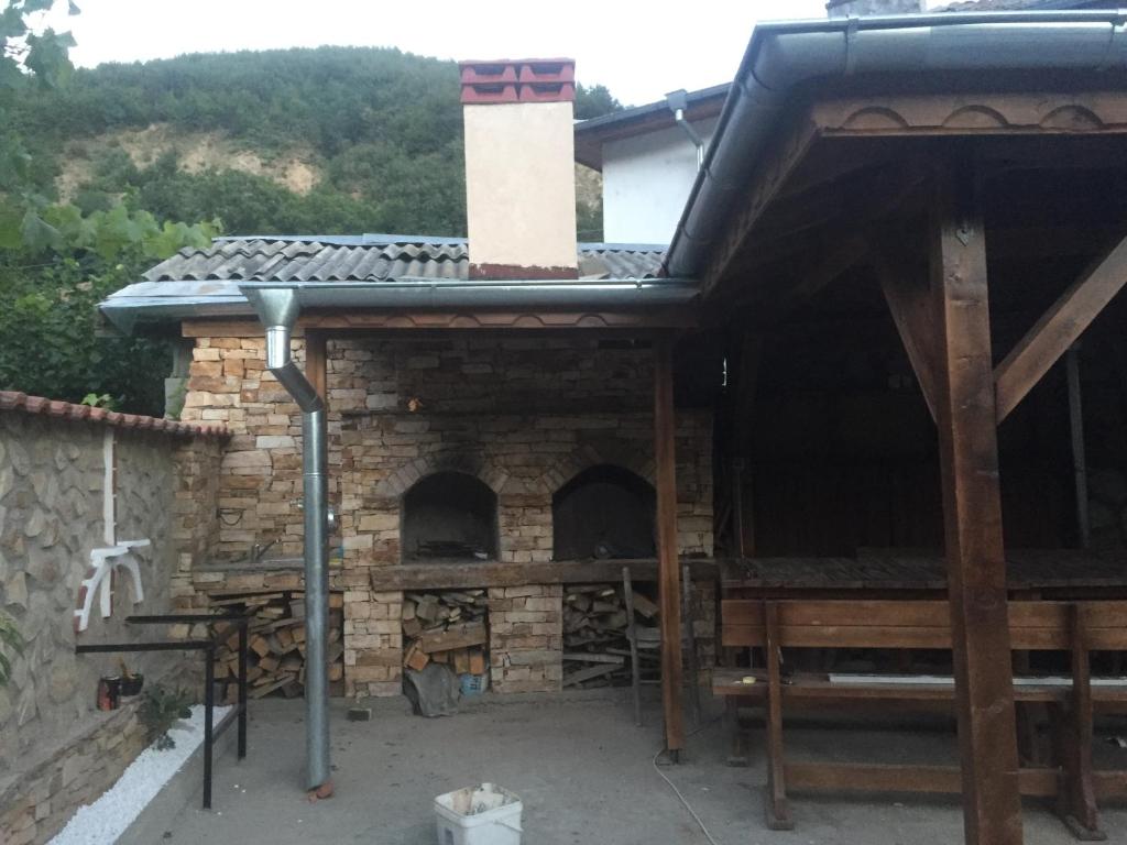Elenite Guesthouse photo 1