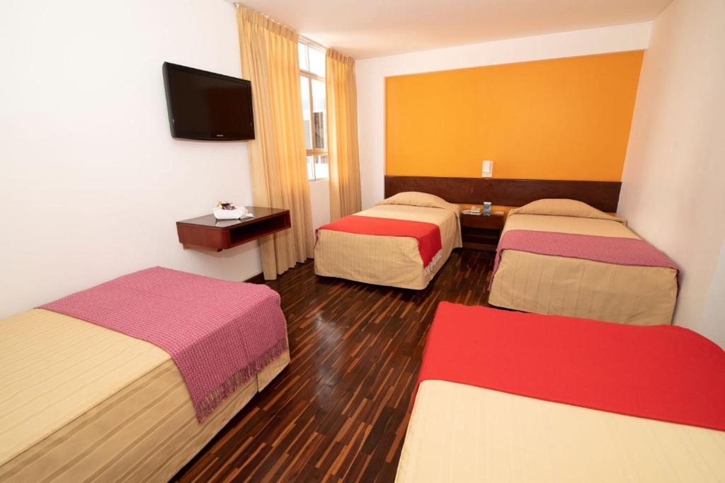 Hotel Chavín photo 3
