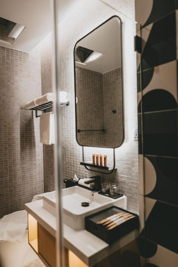 Сьюит (Суперлюкс с 2 спальнями), Macalister Hotel by PHC