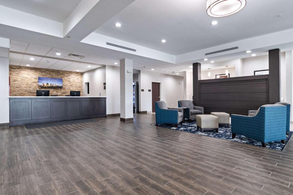 Comfort Suites Humble Houston IAH photo 2