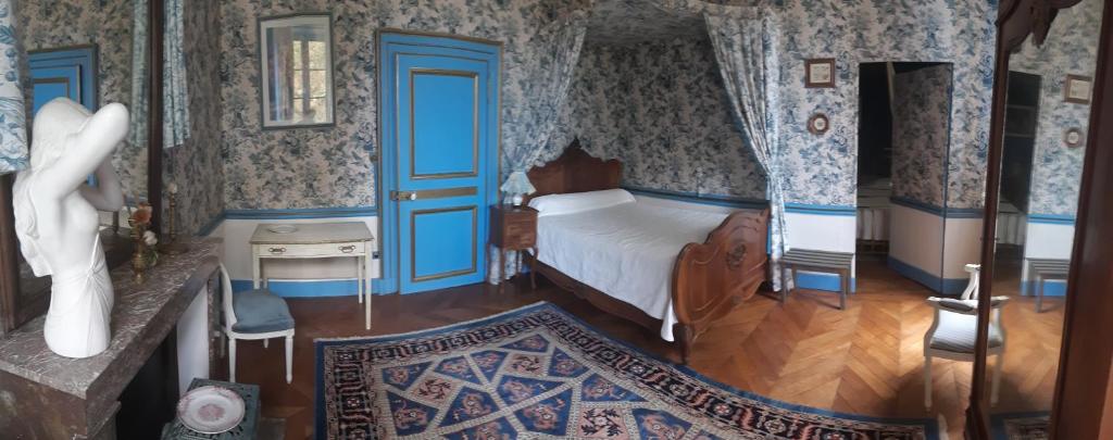 Chateau de Longeville photo 3