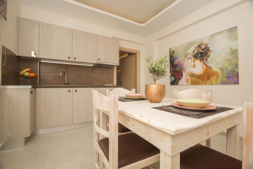 Pithos Apartments photo 2