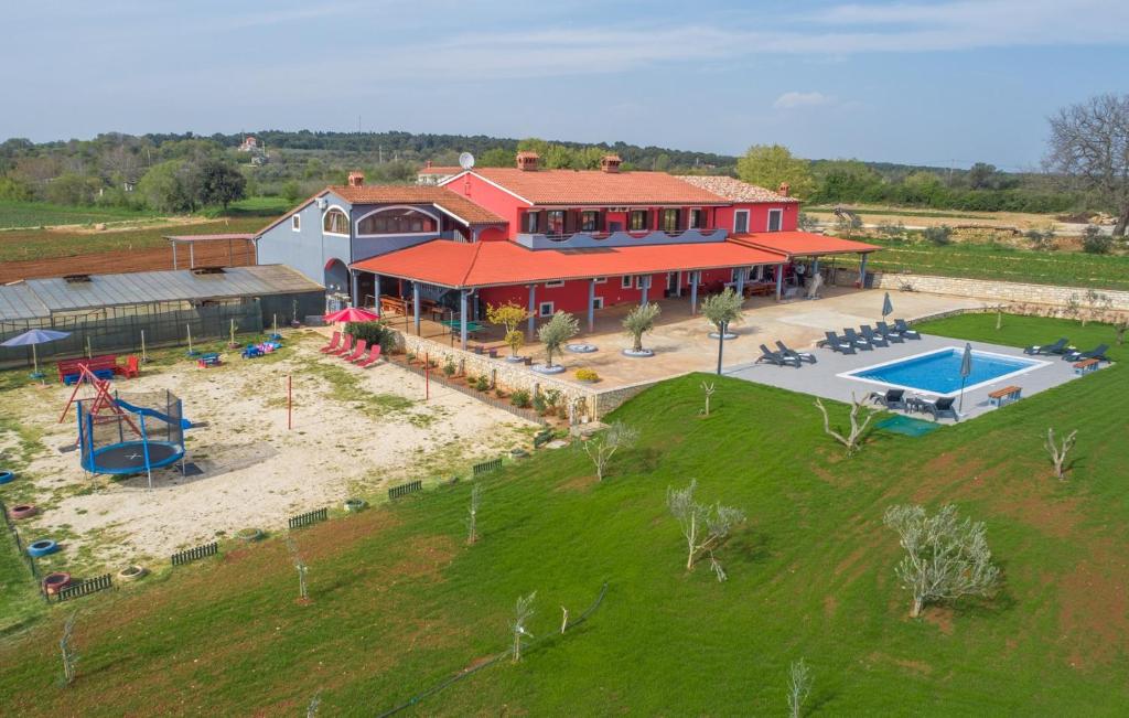 Sea View apartments with shared Pool photo 4
