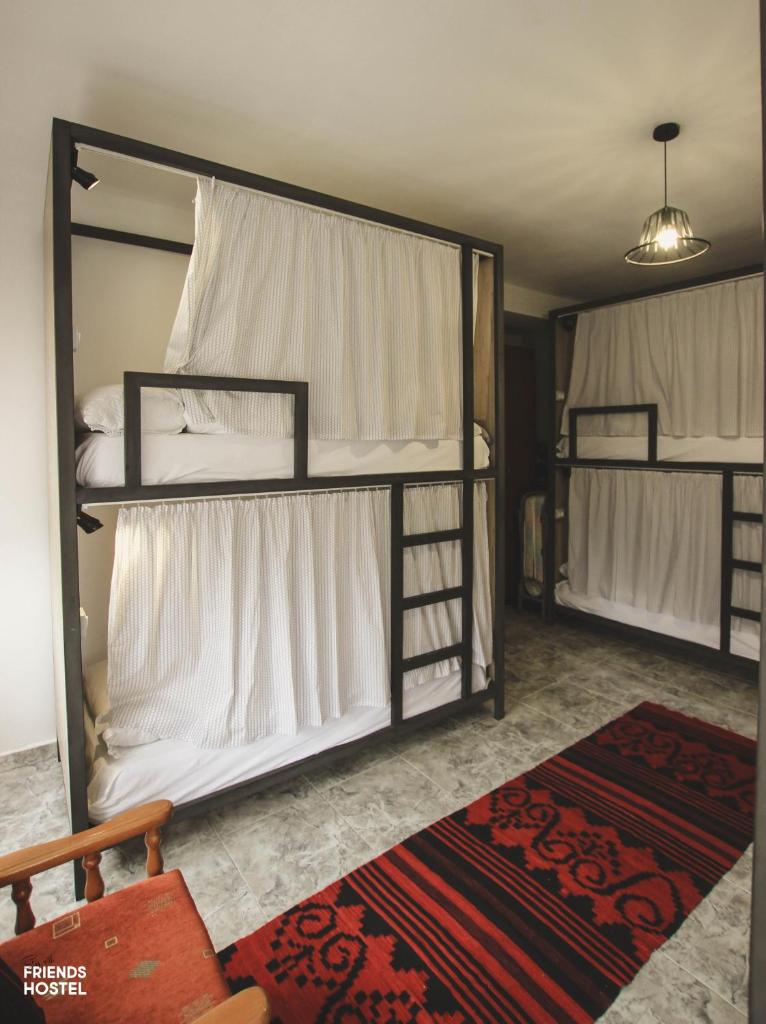 Friends' Guesthouse & Hostel photo 4