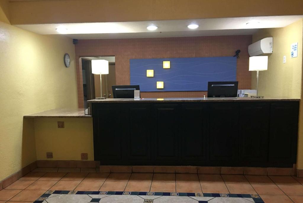 Ramada by Wyndham Santa Fe image