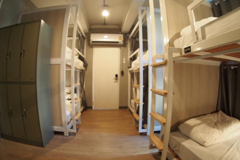 Семейный (Семейный номер с общей ванной комнатой), Siam Eco Hostel