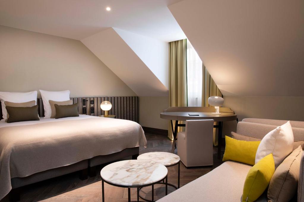 Сьюит (Полулюкс), Hotel D Geneva