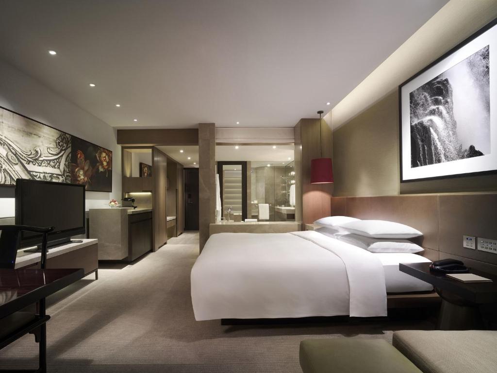 Двухместный (Номер Делюкс «Гранд» с кроватью размера «king-size»), Grand Hyatt Hong Kong