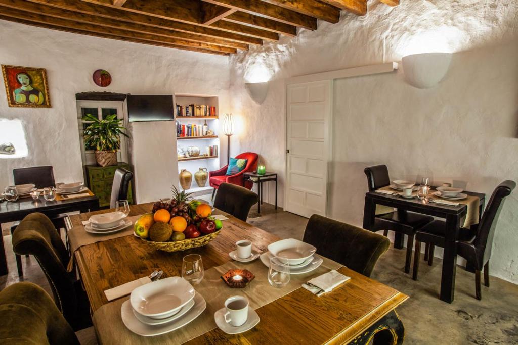Los Lirios Hotel Rural - Adults Only photo 1