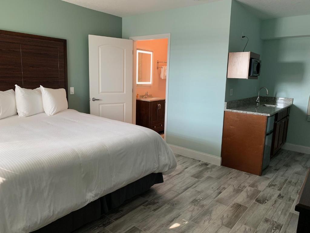 Atlantic Shores Motel image