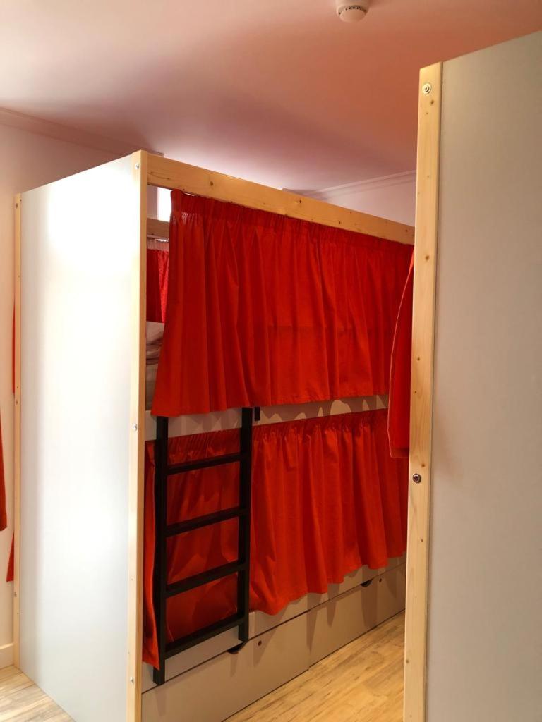 Номер (Кровать в общем 8-местном номере для мужчин и женщин), Be Lisbon Hostel Intendente