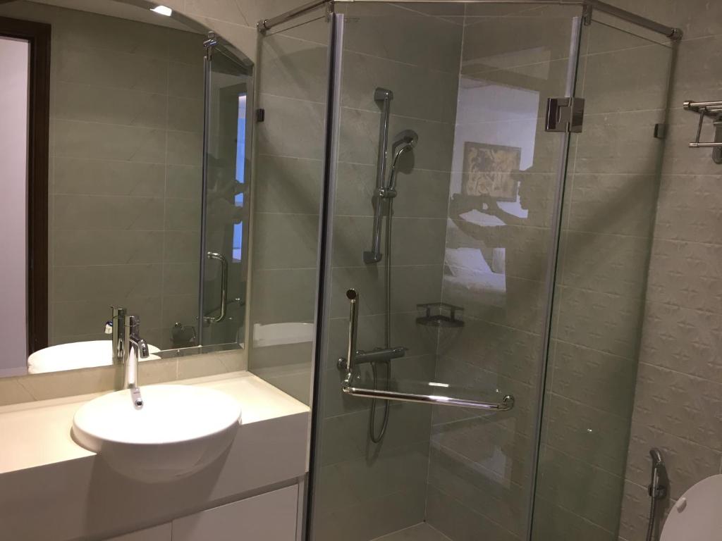 Апартаменты (Апартаменты с 3 спальнями), Capitalland's Service Apartment Landmark Plus Vinhomes