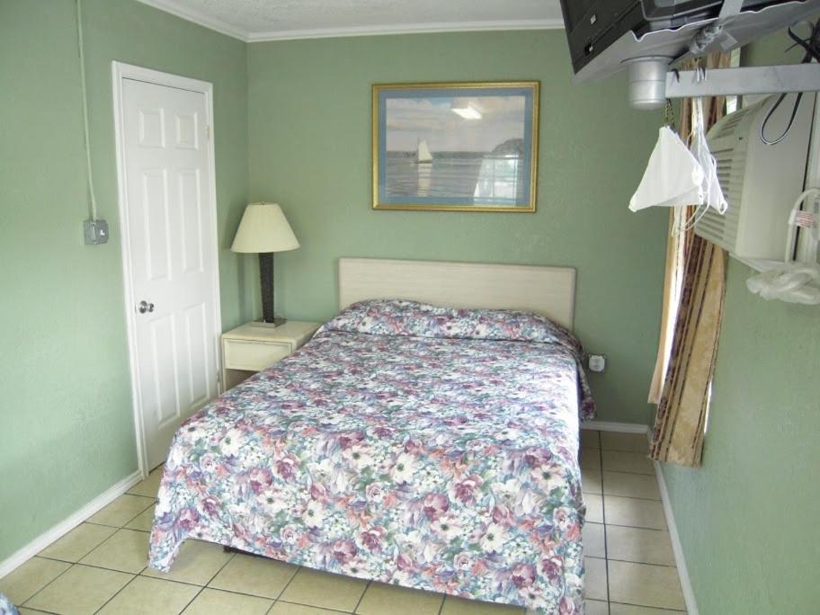 Bayfront Cottages photo 3