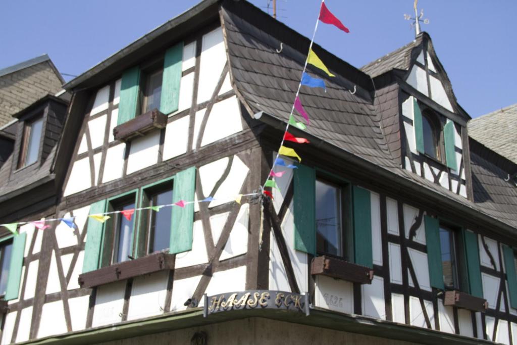 Haase Eck photo 1