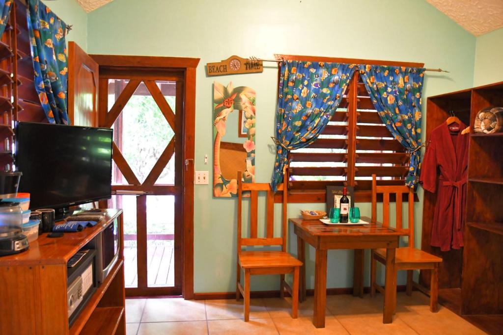 West Bay Lodge and Spa photo 4