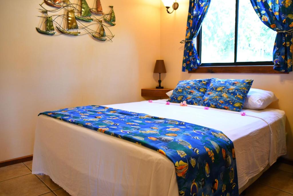 West Bay Lodge and Spa photo 1