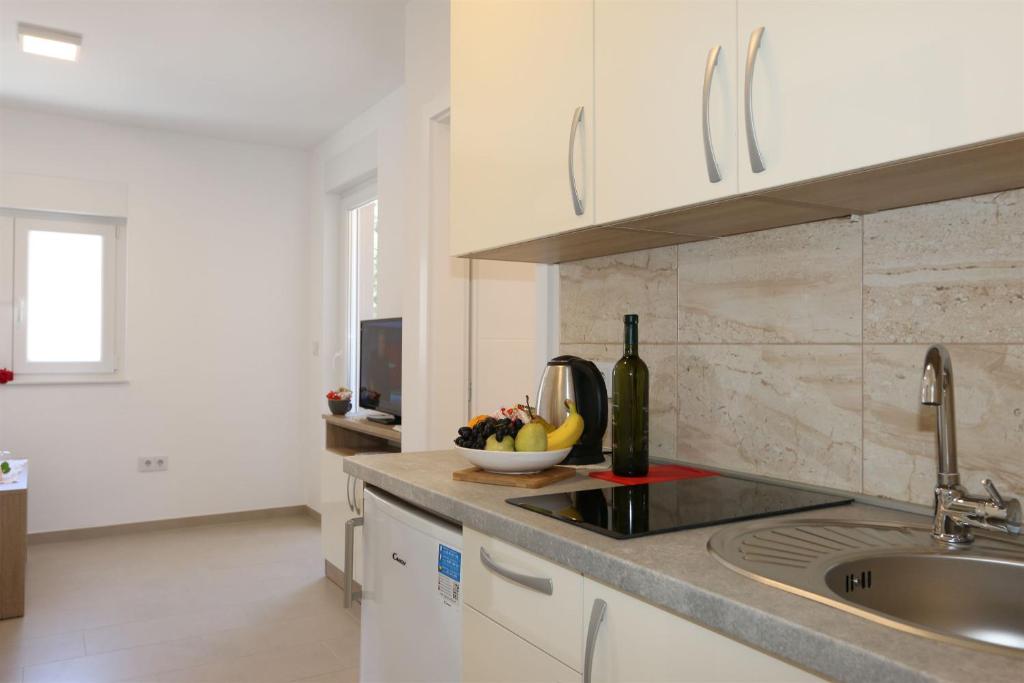 Apartments Maric-Hlapa photo 2