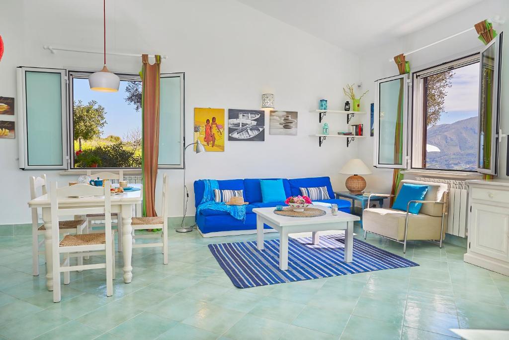 Villa Sirena - Scopello-Villas - Tap to explore photos