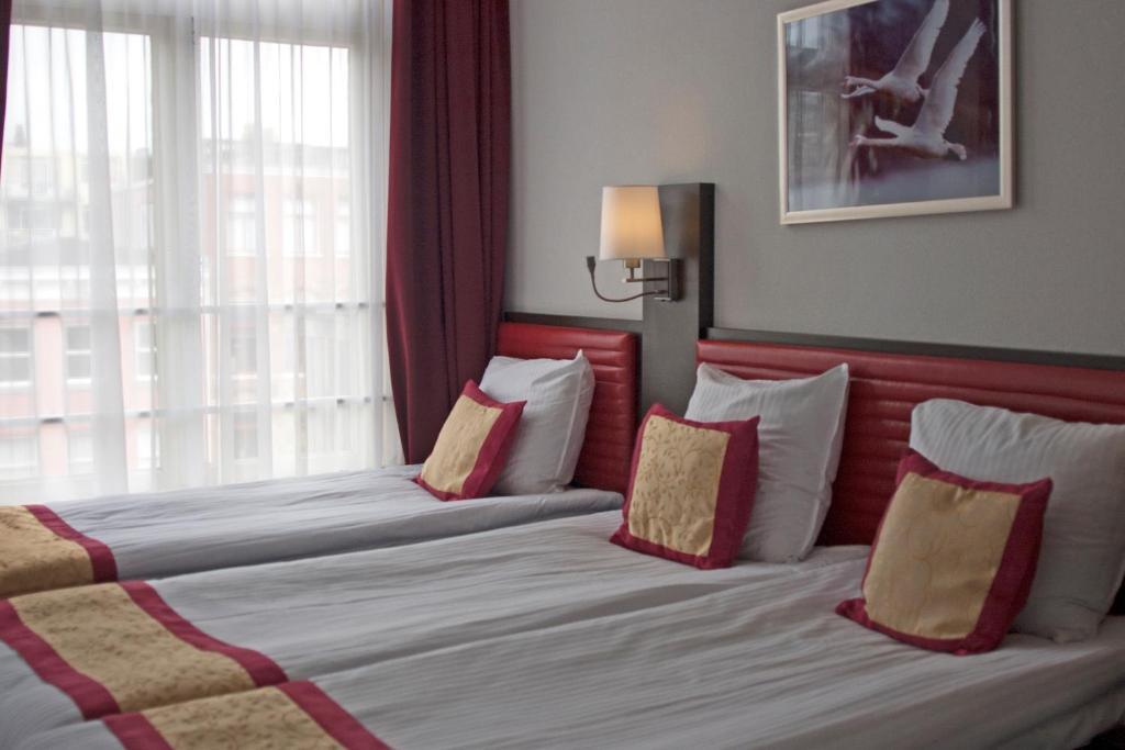 Трехместный (Бюджетный трехместный номер), Hotel Allure