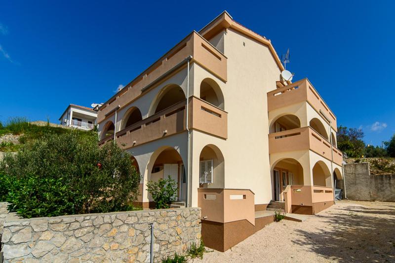Apartments Esad photo 2