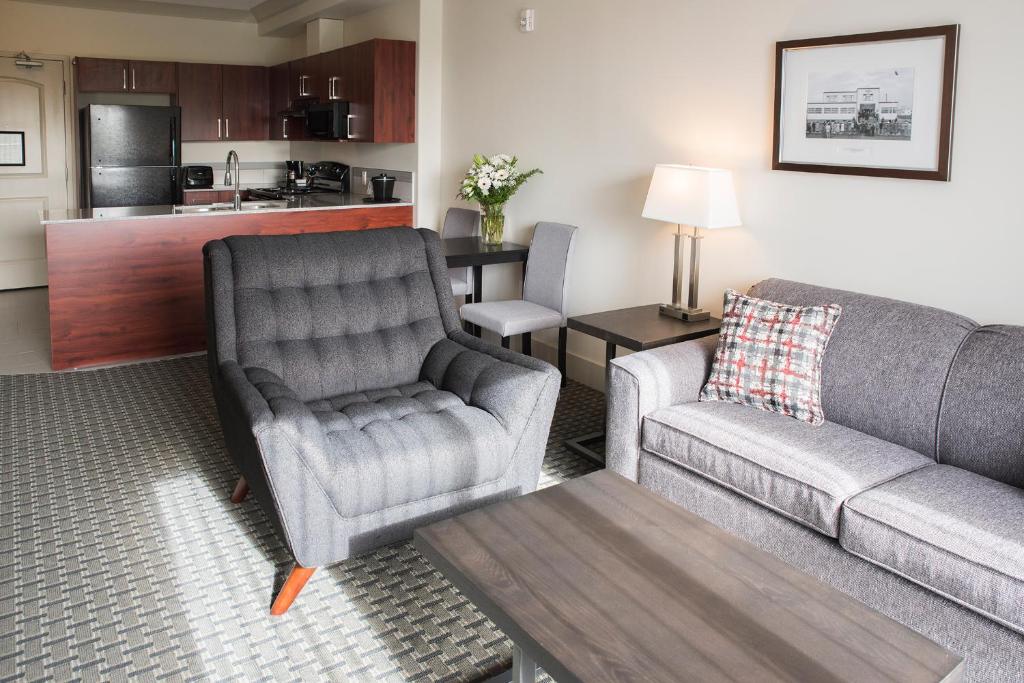 Chateau Nova Yellowknife photo 2
