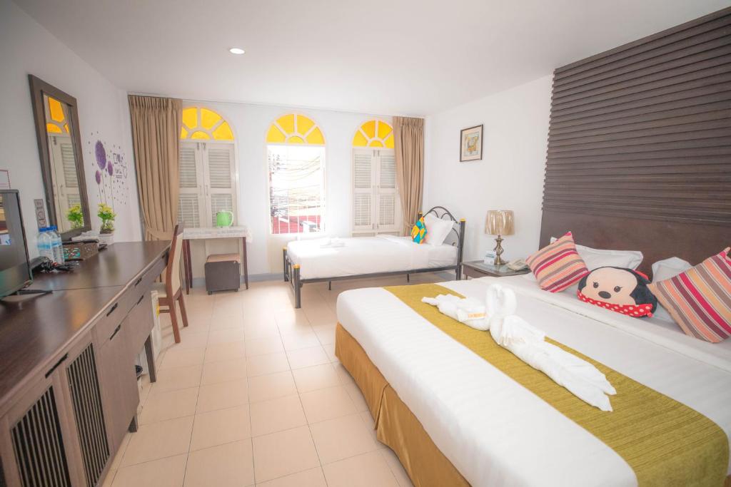 Трехместный (Трехместный номер Делюкс), Sino House Patong