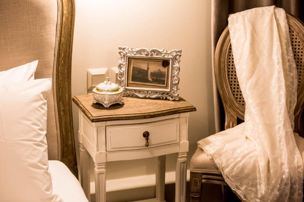 Kyria Boutique House - Tap to explore photos
